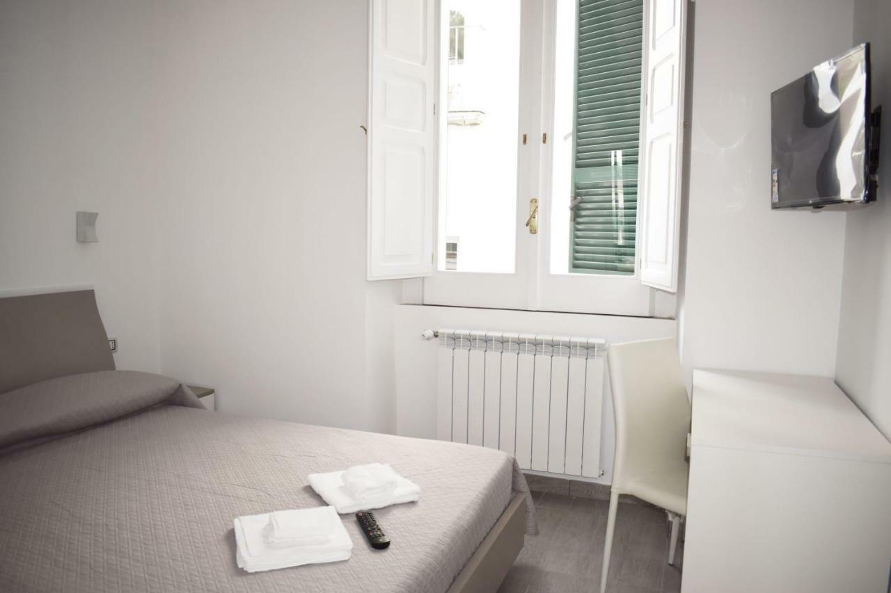 Hotel Il Borgo à Paola Extérieur photo