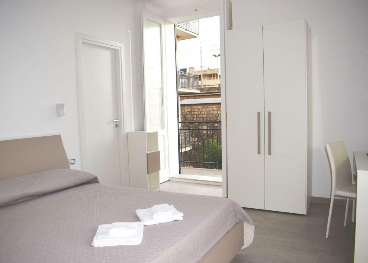 Hotel Il Borgo à Paola Extérieur photo